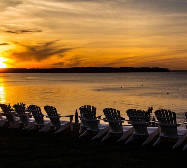 Head Of The Bay Club