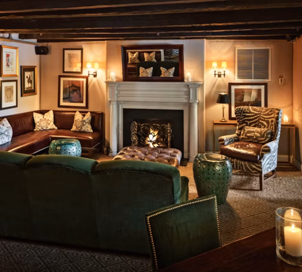 Hendrick's Tavern