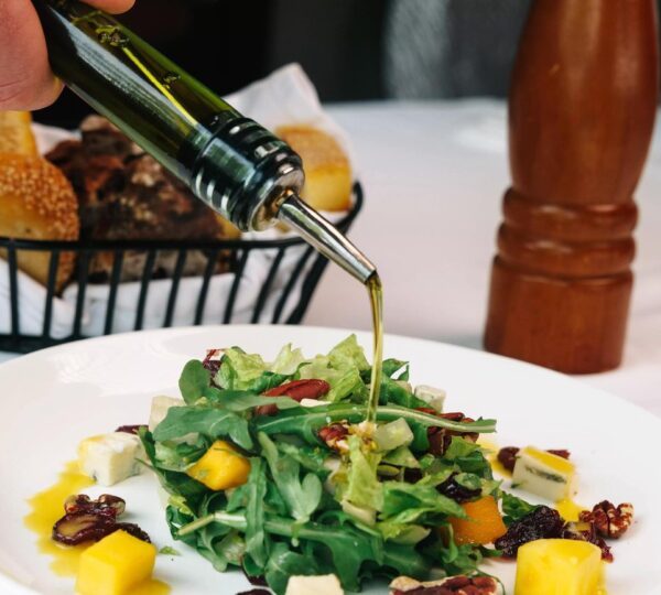 Vetro Restaurant & Lounge