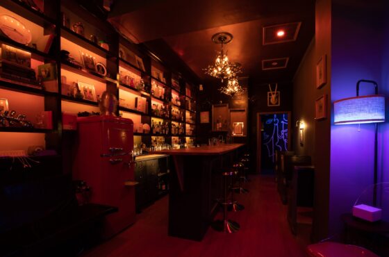 Upstairs Cocktail Bar