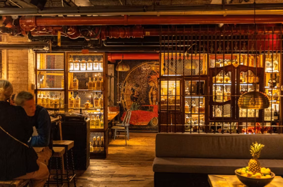 La Esquina Brasserie