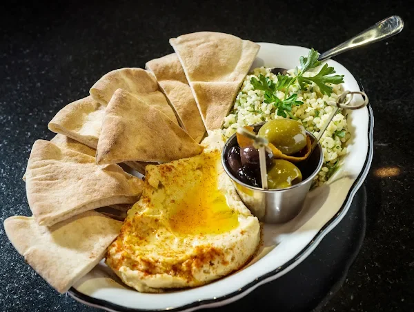 The Summit Bar & Cafe