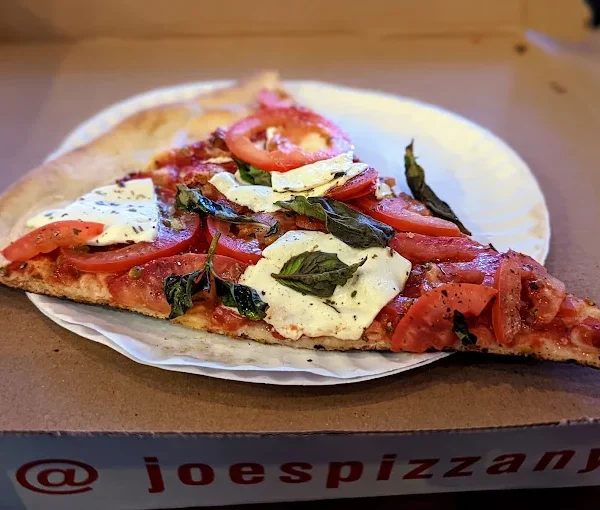 Joe's Pizza