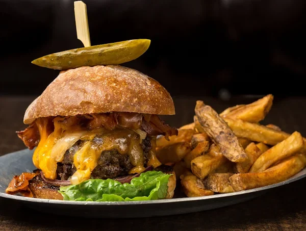 43 Bar & Grill