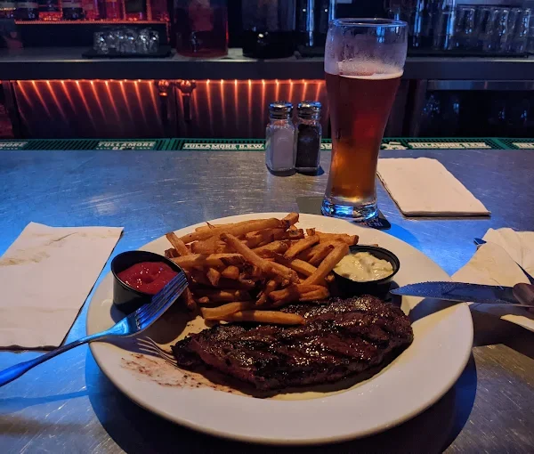 43 Bar & Grill